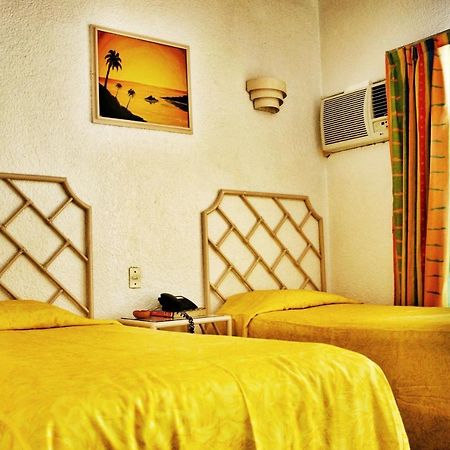 Sands Acapulco Hotel & Bungalows Екстериор снимка