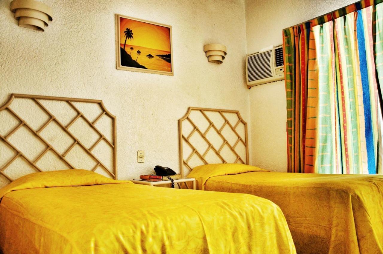 Sands Acapulco Hotel & Bungalows Екстериор снимка